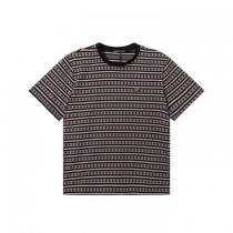 半袖Tシャツブランド コピー新色入荷 愛用者が続出中 欧米韓流/雑誌 CHROME HEARTS
