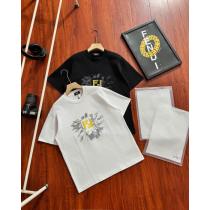 FENDI大胆に 都会的感 全国無料正規品半袖Tシャツブランド コピー 安心