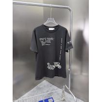 シャツスーパー コピー ブランドCOACH毎シーズン人気が高い 透け感の持つ涼しげな印象 2026-2026年モデル入荷..