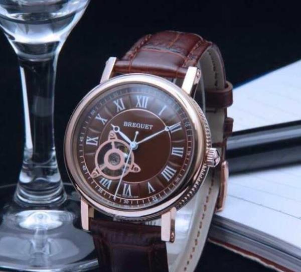 個性的なデザイン　Breguet ブレゲコピー　実用的な男性用腕時計 3色可選.