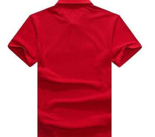 シンプルでお洒落なトムブラウン THOM BROWNE　tシャツ メンズ　存在感抜群の半袖Tシャツ