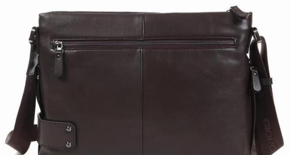 最新トレンドARMANI アルマーニ　バッグ通販 人気　限定販売中バッグ