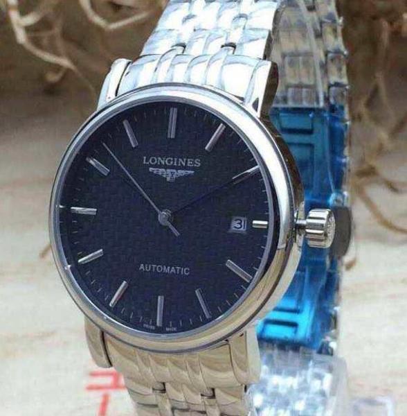 都会的でロンジン LONGINESL4.821.2.11.7　 シルバー メンズ スタイリッシュな腕時計