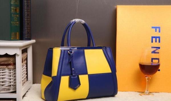 格調高いFENDI 　フェンディ スーパー コピー　 希少なハンドバッグ