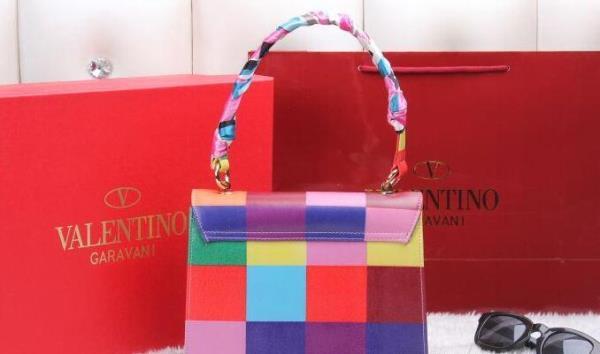 特価セール VALENTINO ヴァレンティノ レディース 　女性達に支持されるバッグ人気通販