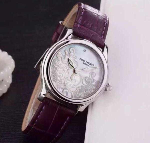 定番モデル 　パテックフィリップ 　PATEK PHILIPPE  2針クロノグラフ  防水機能性時計