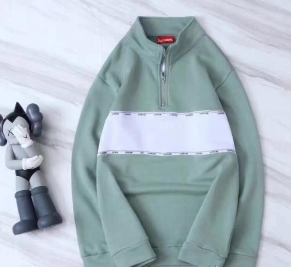 街着としてシュプリームパーカー通販　SUPREME 伸縮性の高いモデル