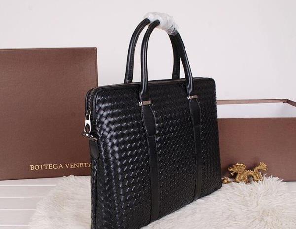 今季の爆款　BOTTEGA VENETAボッテガ ブランド スーパー コピー 　高級感あるメンズバッグ