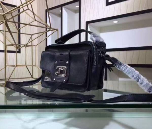 新款ヴェルサーチ VERSACE　長く愛用できるショルダーバッグ通販 人気　5色可選択