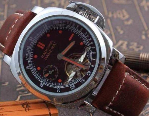 高級感PANERAI パネライ トゥールビヨン 防水機能も付いている3針クロノグラフ 機械式男性用腕時計 