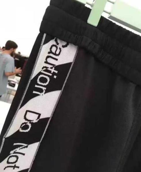 大活躍　オフホワイト 通販 OFF-WHITE 注目度上昇中　パンツ