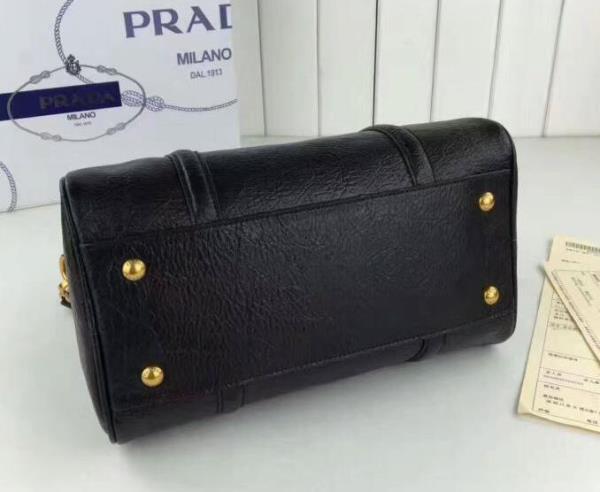 低頃な価格　プラダ コピー バッグ　PRADA 4色　女性を魅了し続ける逸品