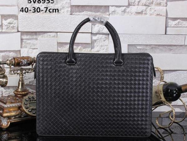 入手困難  BOTTEGA VENETA ボッテガ ブランド 　活躍できるメンズハンドバッグ 人気 