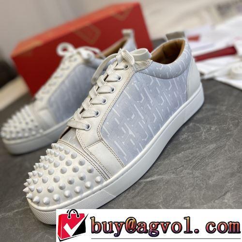 先行販売 2022新作 ナチュラルな素材感 防水機能に優れ CHRISTIAN LOUBOUTINコピー フラットシューズ