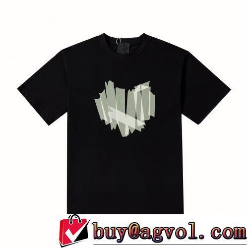 縦には伸びにくい 2022春夏 半袖Tシャツ 絶大な人気を誇る GIVENCHYブランドコピー デザイン性の高い