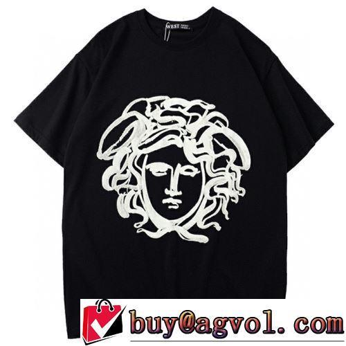 カジュアル 2022春夏 通気性に優れた 半袖Tシャツ 2色可選 VERSACEブランドコピー 今一番HOTな新品