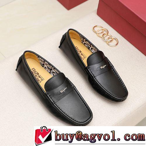 FERRAGAMOスーパーコピー 激安 2022新作 モカシン 大人の雰囲気抜群 存在感のある