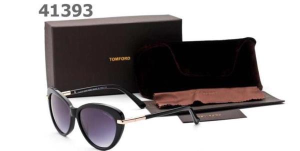定番的な人気のTOM FORD トムフォードコピー 　おしゃれにも欠かせないサングラス.
