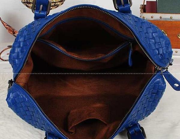 憧れの高級ブランドスーパー コピー ボッテガ　BOTTEGA VENETA 存在感が高いバッグ
