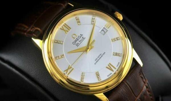 時代を超越したオメガ OMEGA デビル プレステージ アリゲーターレザー 半自動卷 日本製クオーツ 2針腕時計 424.13.40.20.01.001