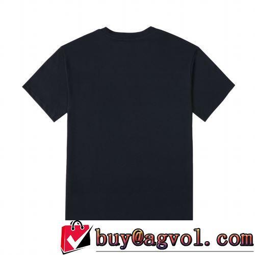 セリーヌスーパーコピー 激安 2022春夏 吸汗性に優れ 人気 ランキング 半袖Tシャツ 自分らしいスタイリング