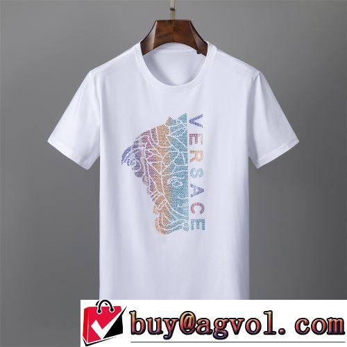気軽にカジュアルに使える ヴェルサーチブランド コピー 2色可選 半袖Tシャツ 早くも完売している 2022春夏