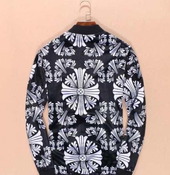 柔らかな手触りが魅力的なCHROME HEARTS クロムハーツ　一味が違うセットアップ上下.