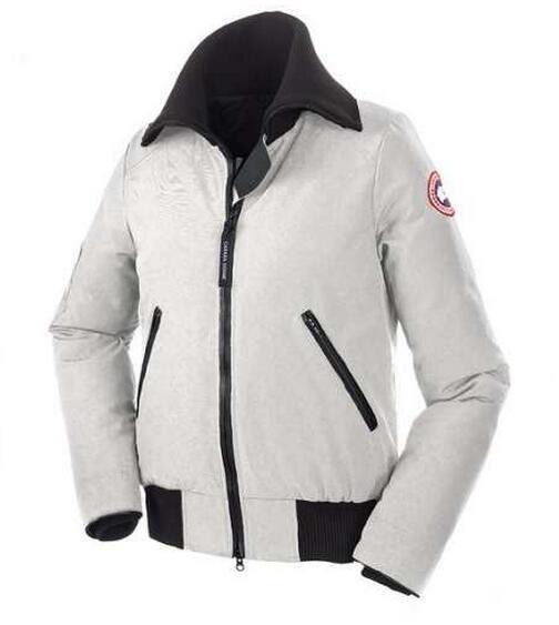 一味違うコーデを演出するCanada Goose　デザインと機能性を兼ね備えたダウンジャケット 6色可選.