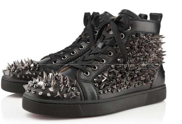 ファッション性に溢れるChristian Louboutinクリスチャンルブタン　高品質と大評価を持ちスニーカー 靴.