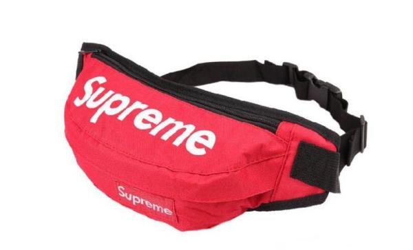 存在感を放supreme スーパーコピー　収納力が魅力的なウエストポーチ.
