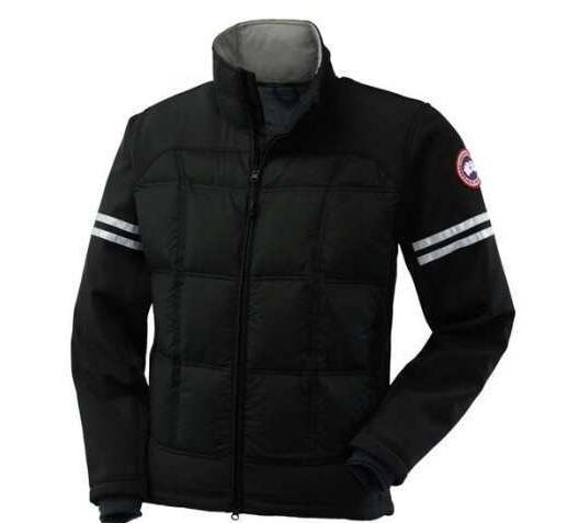 違和感ないカナダグース スーパーコピー Canada Goose　防寒性に溢れるダウンジャケット3色可選.