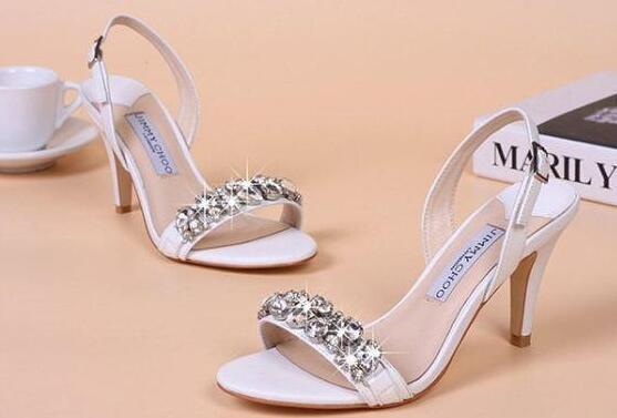 活躍が期待できるジミーチュウ コピー JIMMY CHOO 　エレガントなサンダル.
