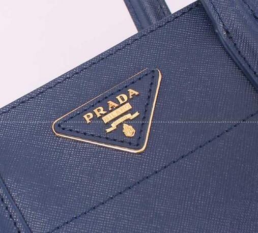 上品な印象を与えるPRADA プラダコピー　程よい光沢レディース手持ち&ショルダーバッグ.