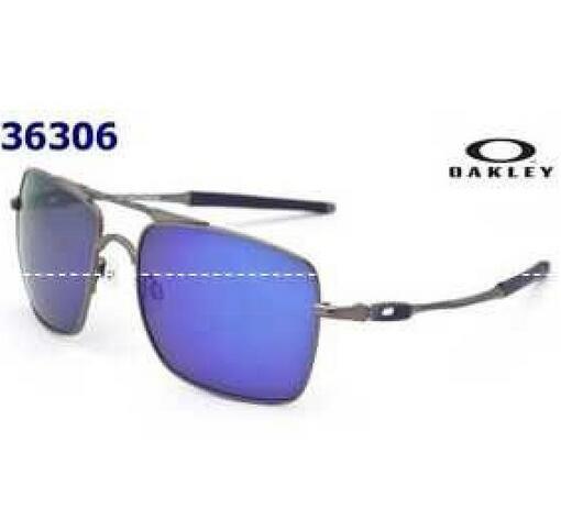 バリエーション豊富なフ OAKLEY オークリー 夏選びたい紫外線対策サングラス.