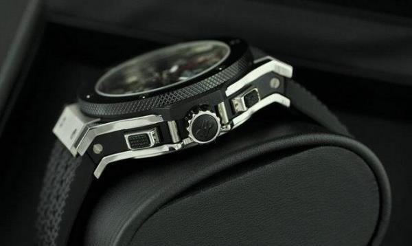 圧倒的な知名度　Hublotウブロコピー  日本製クオーツクロノグラフ 日付表示 腕時計.