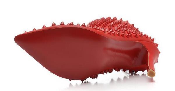 評判が高いChristian Louboutinクリスチャンルブタン スタッズ レッドソール ブーツ ヒール高さ12CM.