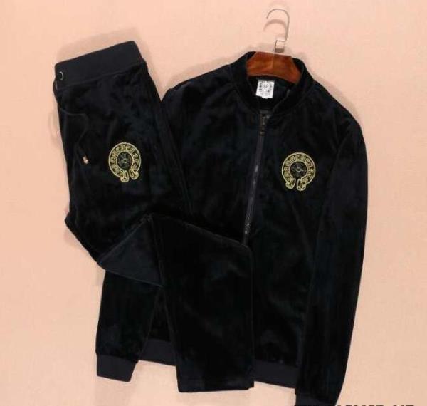 カジュアルライクなCHROME HEARTS クロムハーツコピー　オリジナルプリント お洒落に魅せるセットアップ上下 ベロア.