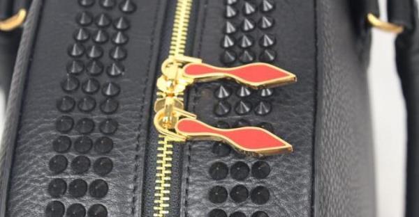 高品質Christian Louboutinクリスチャンルブタン　 低価格 レディース手持ちバッグ.
