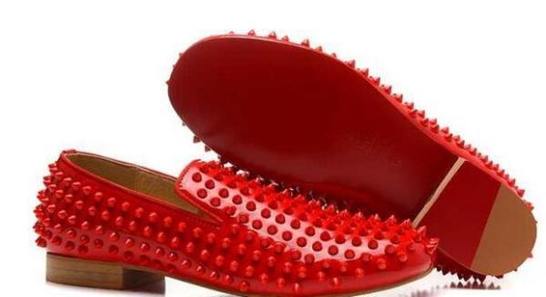 希少 Christian Louboutinクリスチャンルブタンスーパーコピー  圧倒的な人気を誇るスニーカー.