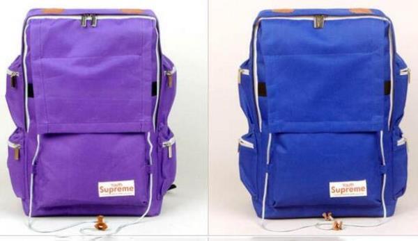 上品な光沢感のあるSUPREME シュプリーム  高級感のリュック.