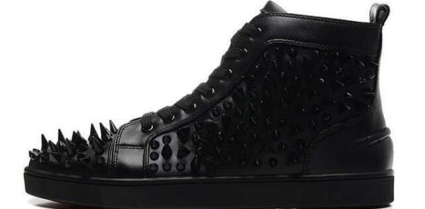 大人の上質スタイルChristian Louboutinクリスチャンルブタン人気が継続しているスニーカー.