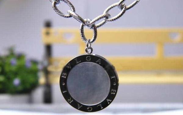 神聖な雰囲気を感じさせるBVLGARI ブルガリ ネックレス、ペンダントトップ、チョーカー 3色可選.