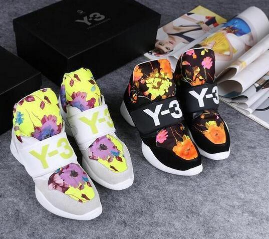 クッション性抜群　Y-3 コピー　おしゃれなスニーカー 2色可選.