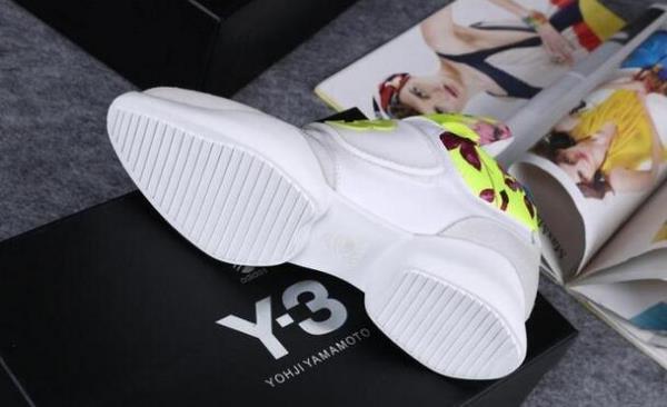 クッション性抜群　Y-3 コピー　おしゃれなスニーカー 2色可選.