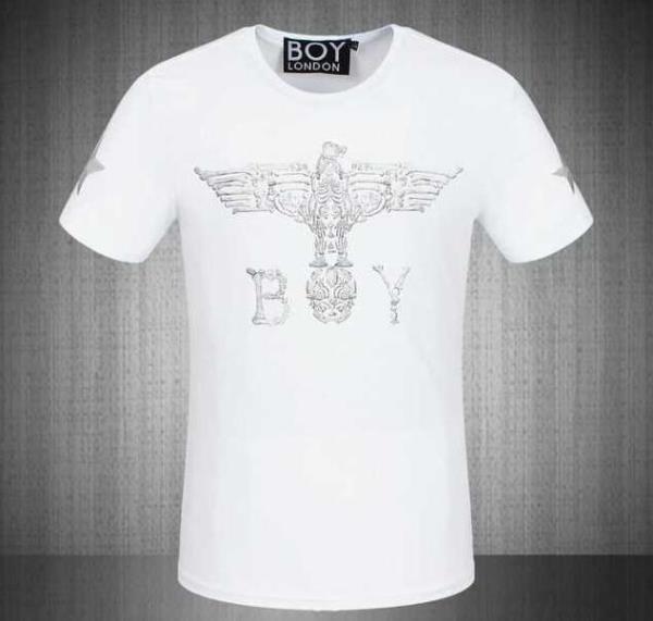 存在感を発揮するBOY LONDON ボーイロンドン　使い勝手の良い半袖Tシャツ.