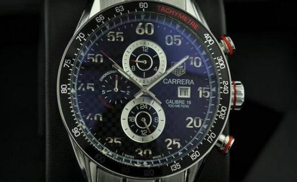2017年最新版　TAG HEUERタグ・ホイヤー　43mm シースルーバック自動巻き腕時計カレラ クロノグラフ キャリバー16　Ref.CV2A1R.BA0799