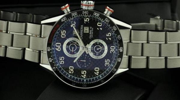 2017年最新版　TAG HEUERタグ・ホイヤー　43mm シースルーバック自動巻き腕時計カレラ クロノグラフ キャリバー16　Ref.CV2A1R.BA0799