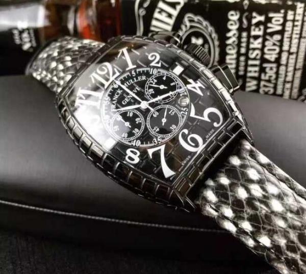 長く愛されているフランクミュラー FRANCK MULLER6針クロノグラフ日付表示フランクミュラー 時計 コピー