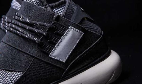 完売必見のアイテムＹ-3ワイスリー　　カーサ HIGH SNEAKERS レザートリム　スニーカー25845945