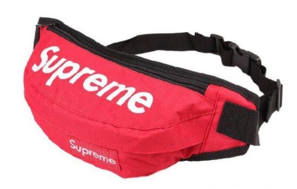 お手軽・安心なSUPREMEシュプリーム　バッグ人気通販　十分な容量モデル　